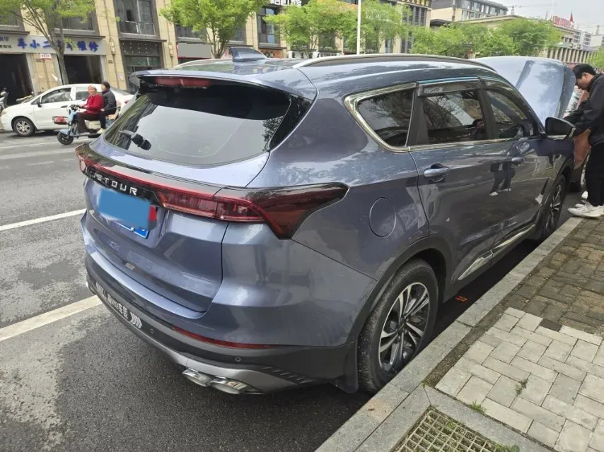 2021 Haval H6 Coupe 1.5T 169HP L4 7DCT,autocango,china used car exporter,china ev exporter,chinese used car exporter,chinese used ev exporter