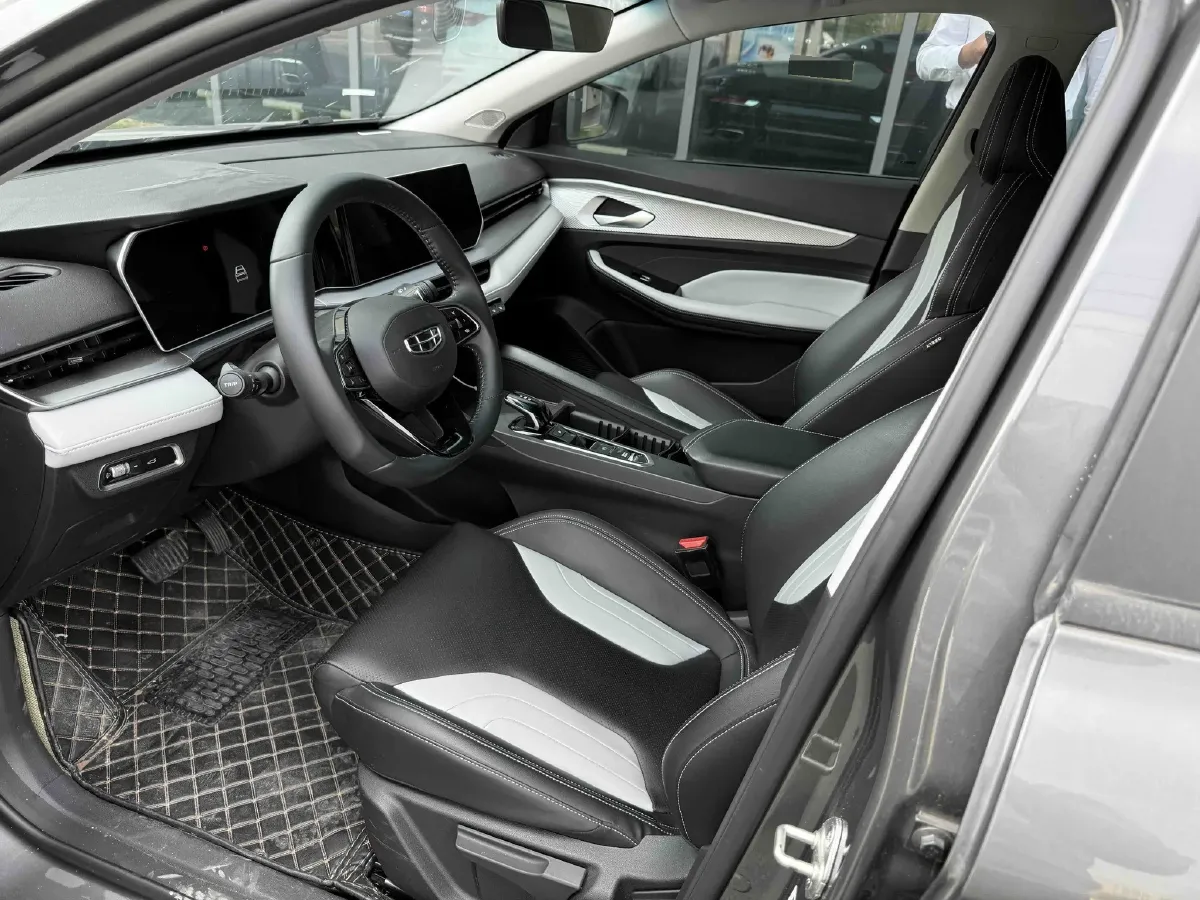 2024 Geely Binray 1.5T 181HP L4 7DCT,autocango,china used car exporter,china ev exporter,chinese used car exporter,chinese used ev exporter