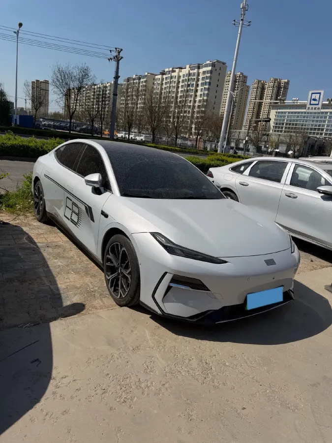 2025 MAXUS InterstellarX 2.5T 224HP L4 8AT,autocango,china used car exporter,china ev exporter,chinese used car exporter,chinese used ev exporter