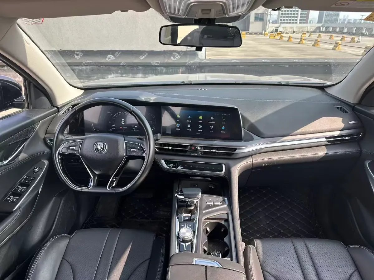 2021 ChangAn CS75 Plus 1.5T 178HP L4 6AT,autocango,china used car exporter,china ev exporter,chinese used car exporter,chinese used ev exporter