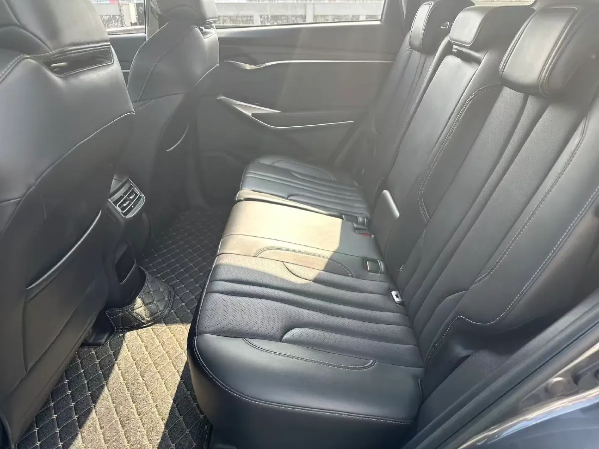 2021 ChangAn CS75 Plus 1.5T 178HP L4 6AT,autocango,china used car exporter,china ev exporter,chinese used car exporter,chinese used ev exporter