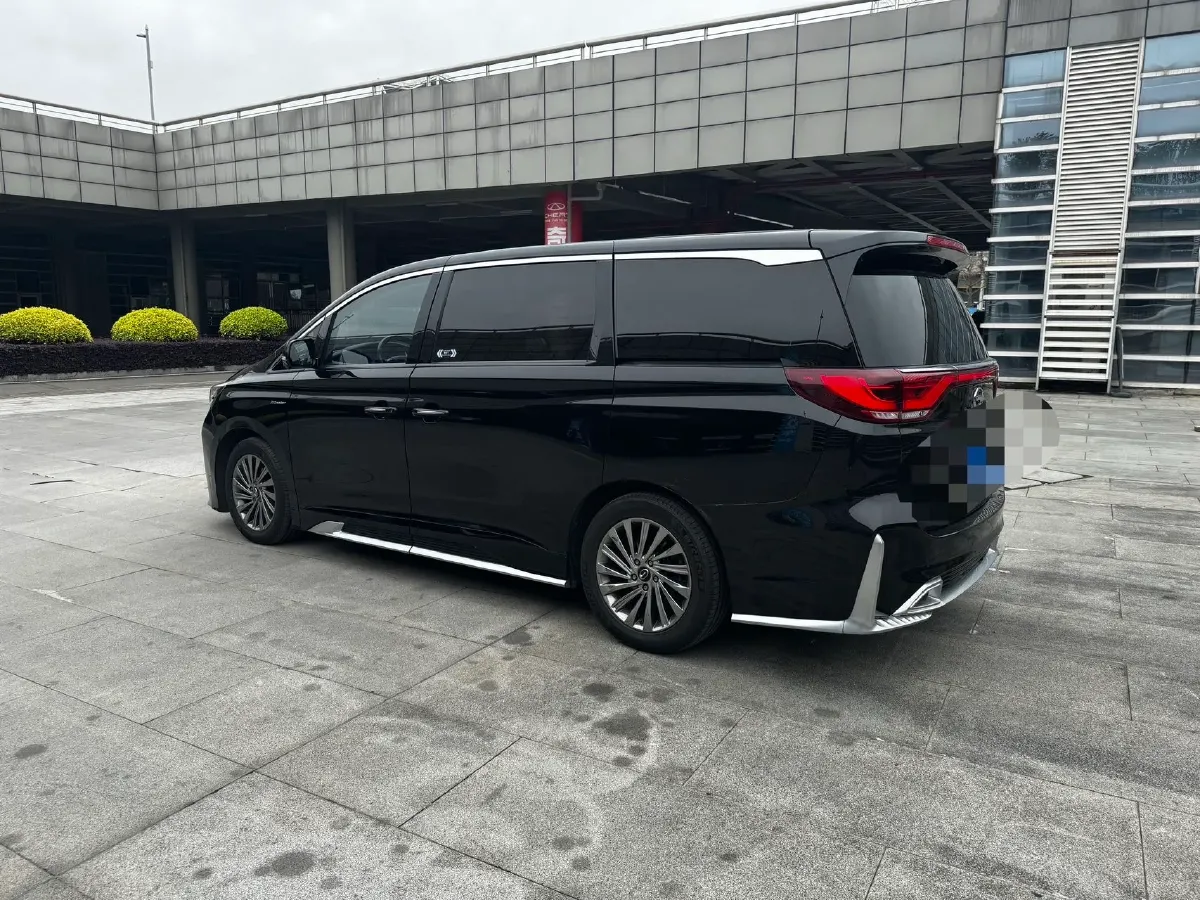 2021 GAC Trumpchi M8 2.0T 252HP L4 8AT,autocango,china used car exporter,china ev exporter,chinese used car exporter,chinese used ev exporter