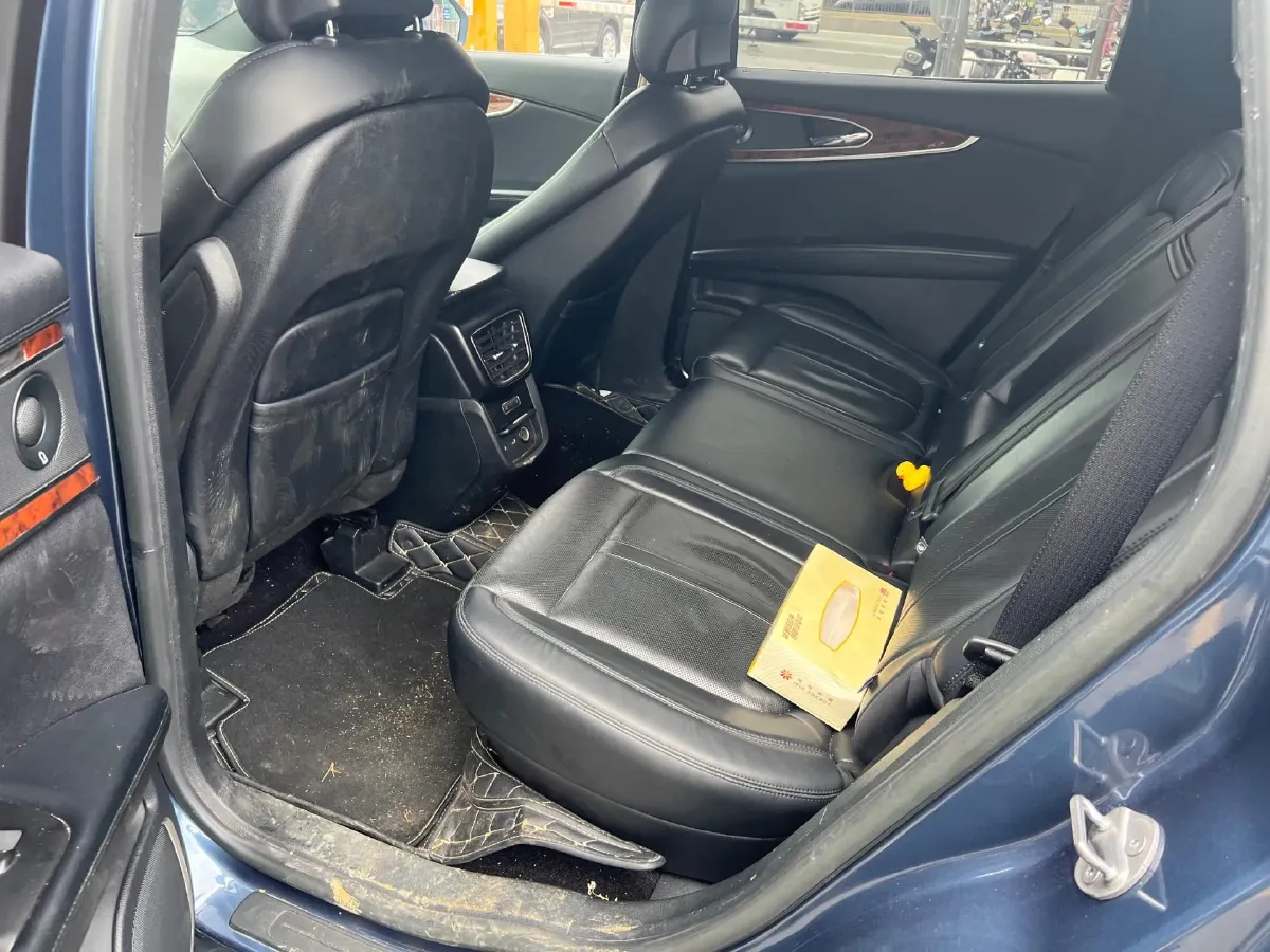 2020 Nautilus 2.7T 322HP V6 8AT,autocango,china used car exporter,china ev exporter,chinese used car exporter,chinese used ev exporter