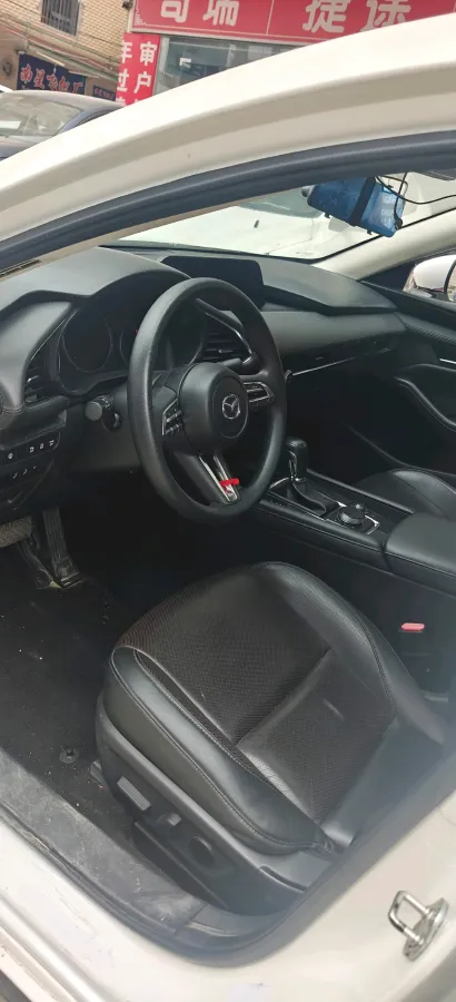 2021 Mazda 3 Axela 2.0L 158HP L4 6AT,autocango,china used car exporter,china ev exporter,chinese used car exporter,chinese used ev exporter