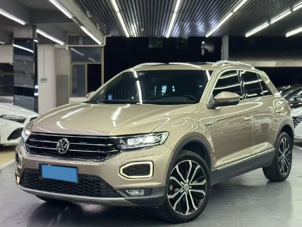 2019 Volkswagen T-Roc 1.4T 150HP L4 7DCT,autocango,china used car exporter,china ev exporter,chinese used car exporter,chinese used ev exporter