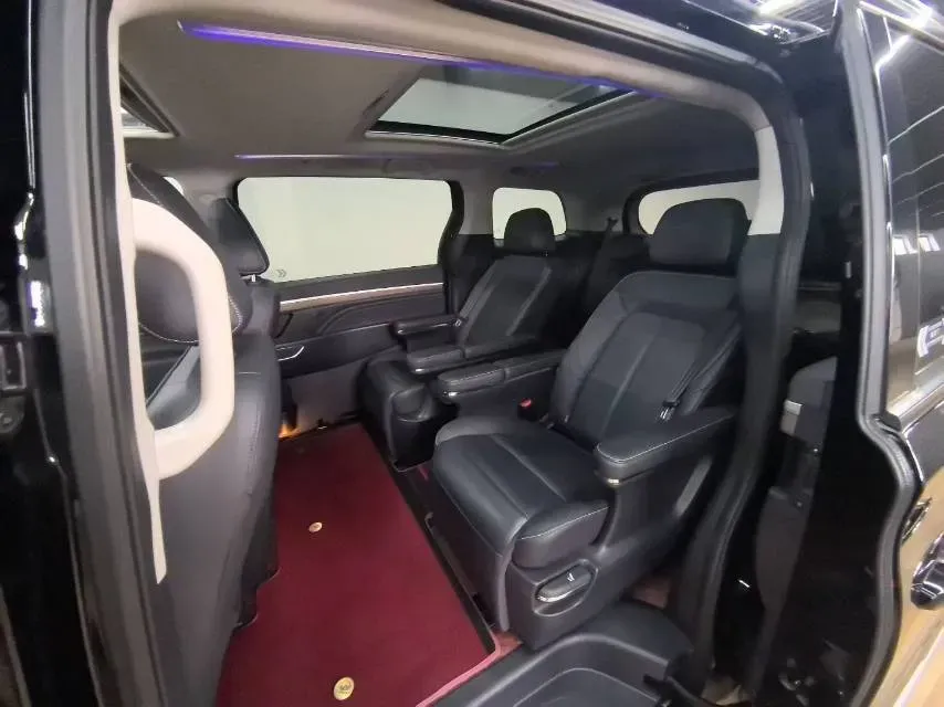 2021 GAC Trumpchi M8 2.0T 252HP L4 8AT,autocango,china used car exporter,china ev exporter,chinese used car exporter,chinese used ev exporter