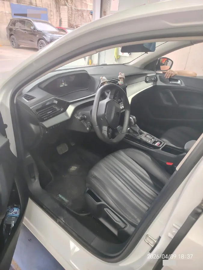 2022 Peugeot 408 1.6T 170HP L4 6AT,autocango,china used car exporter,china ev exporter,chinese used car exporter,chinese used ev exporter