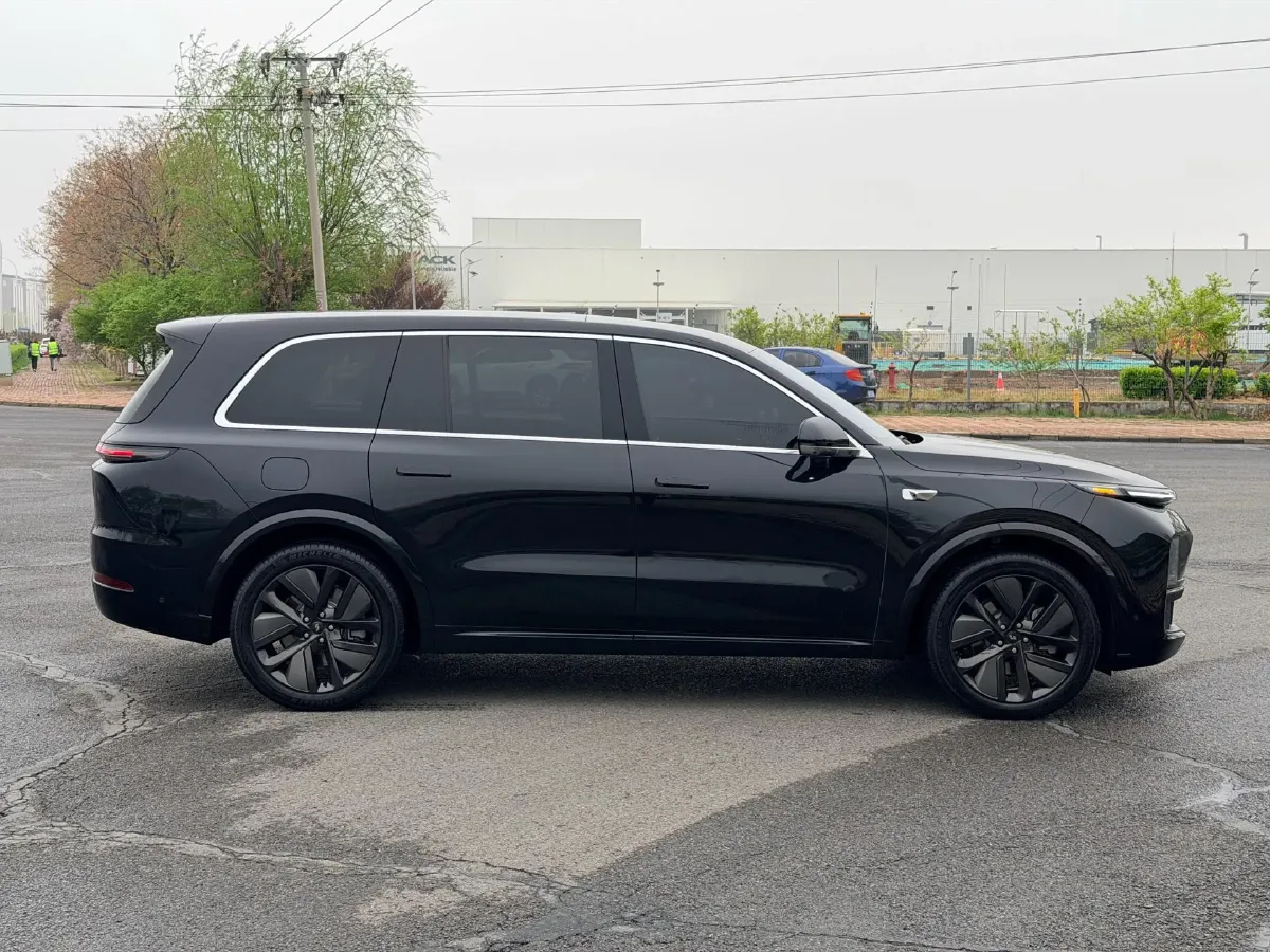 2023 Li L9 Range Extended 154HP REEV 42.6KWH,autocango,china used car exporter,china ev exporter,chinese used car exporter,chinese used ev exporter