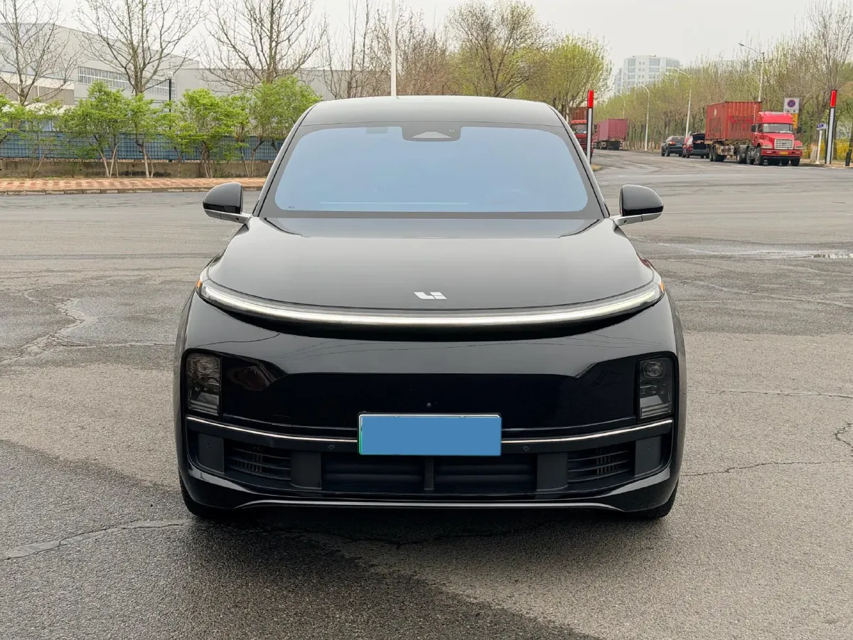 2023 Li L9 Range Extended 154HP REEV 42.6KWH,autocango,china used car exporter,china ev exporter,chinese used car exporter,chinese used ev exporter