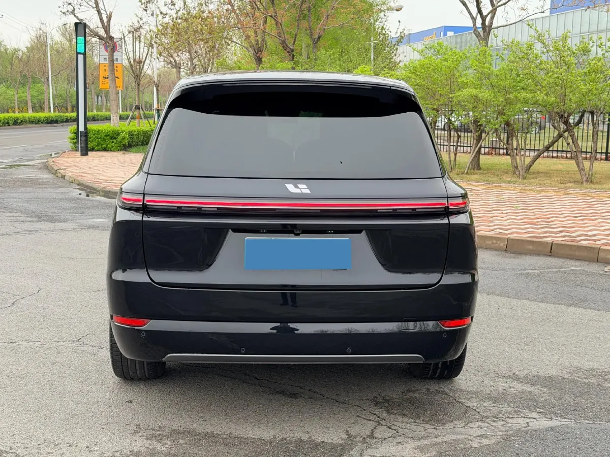 2023 Li L9 Range Extended 154HP REEV 42.6KWH,autocango,china used car exporter,china ev exporter,chinese used car exporter,chinese used ev exporter