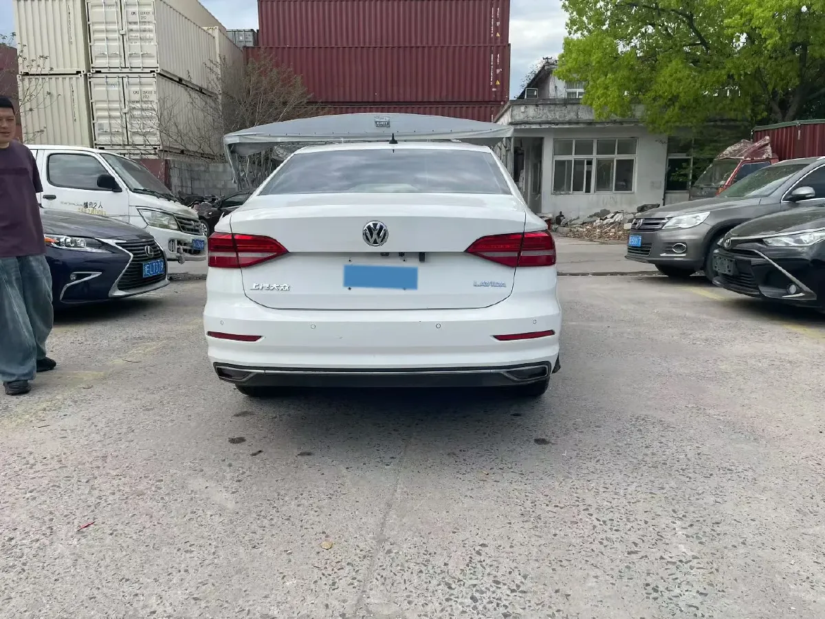 2018 Volkswagen Lavida 1.2T 116HP L4 7DCT,autocango,china used car exporter,china ev exporter,chinese used car exporter,chinese used ev exporter