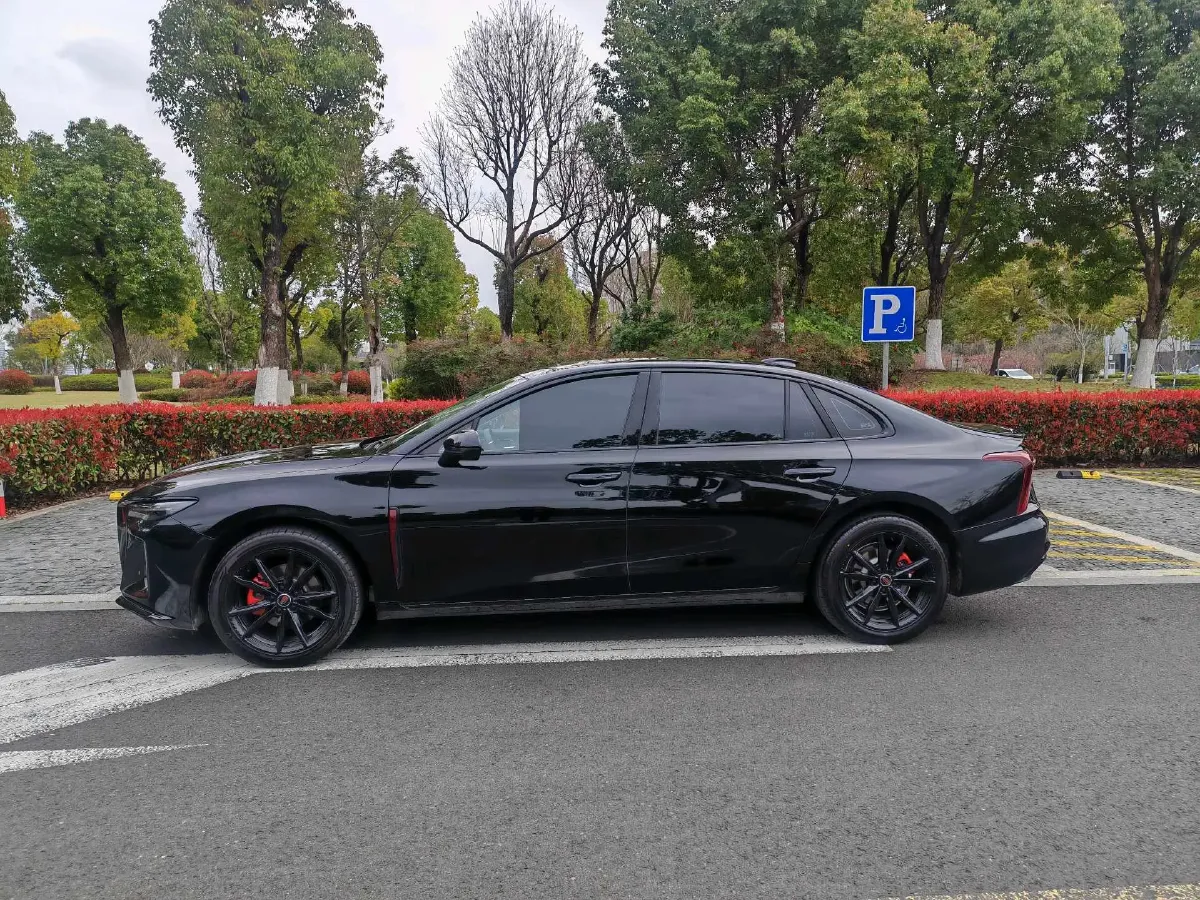 2025 HongQi H5 1.5T 169HP L4 7DCT,autocango,china used car exporter,china ev exporter,chinese used car exporter,chinese used ev exporter