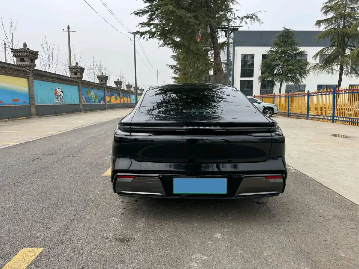 2024 Geely Galaxy E8 BEV 76KWH,autocango,china used car exporter,china ev exporter,chinese used car exporter,chinese used ev exporter