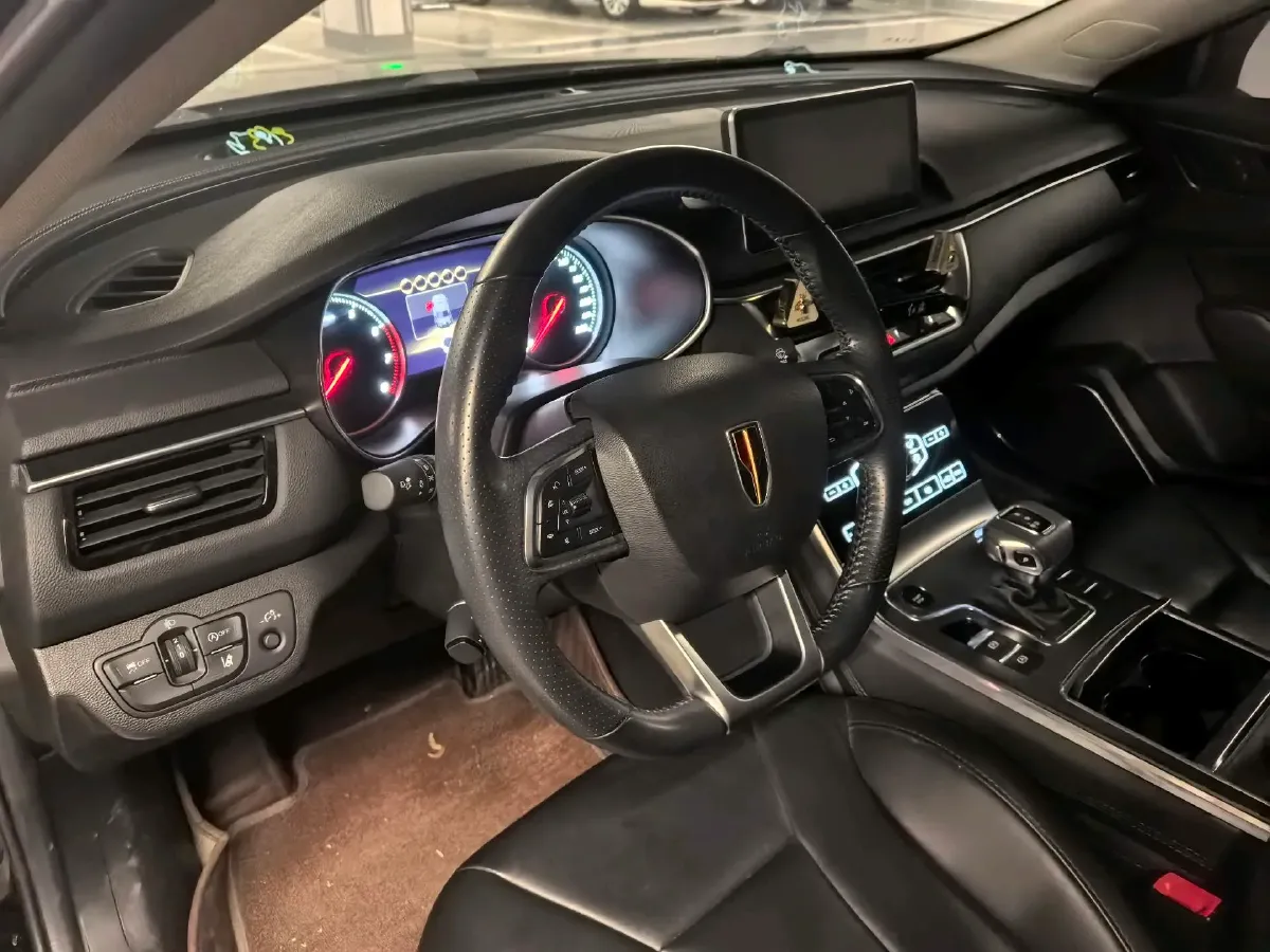 2020 HongQi H5 1.8T 197HP L4 6AT,autocango,china used car exporter,china ev exporter,chinese used car exporter,chinese used ev exporter