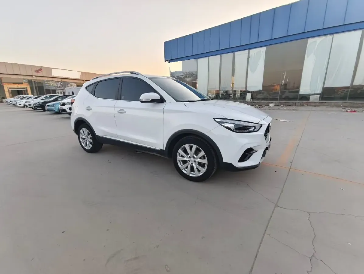 2020 MG ZS 1.5L 120HP L4 5MT,autocango,china used car exporter,china ev exporter,chinese used car exporter,chinese used ev exporter