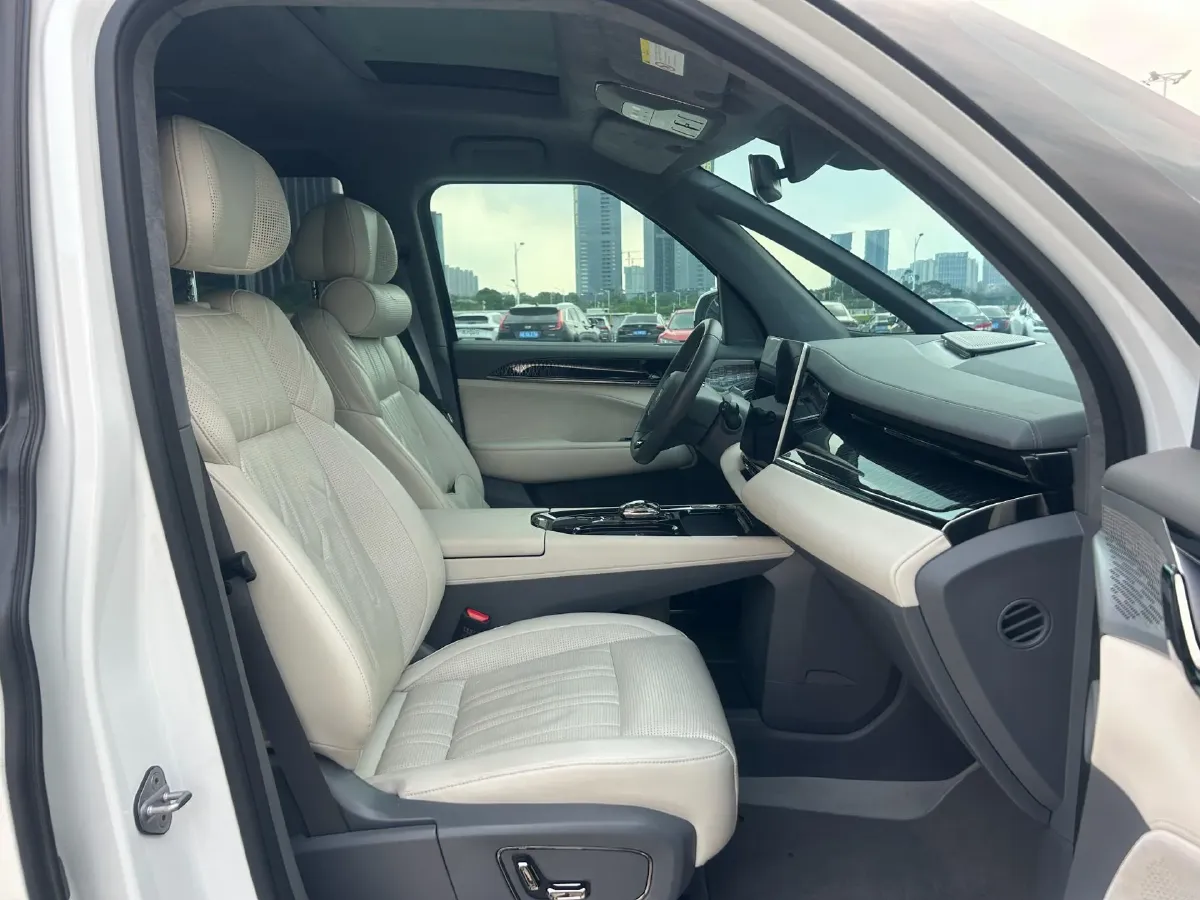 2022 Zeekr 009 BEV 140KWH,autocango,china used car exporter,china ev exporter,chinese used car exporter,chinese used ev exporter