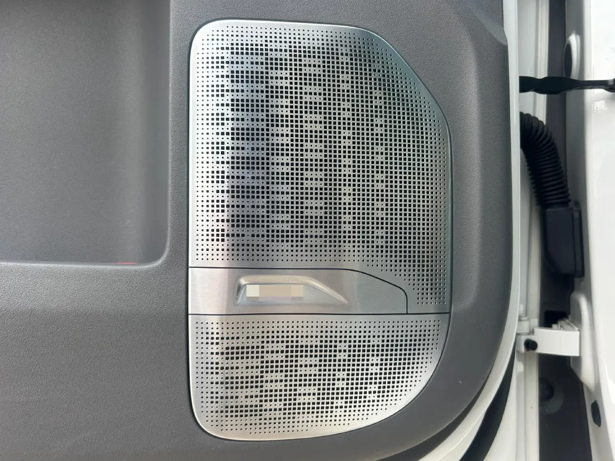 2022 Zeekr 009 BEV 140KWH,autocango,china used car exporter,china ev exporter,chinese used car exporter,chinese used ev exporter