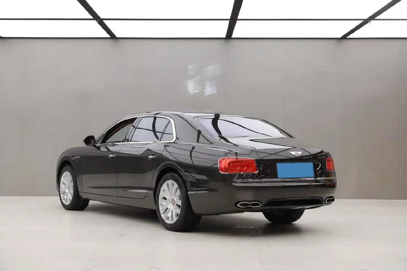 2017 Bentley Flying Spur 4.0T 507HP V8 8AT,autocango,china used car exporter,china ev exporter,chinese used car exporter,chinese used ev exporter