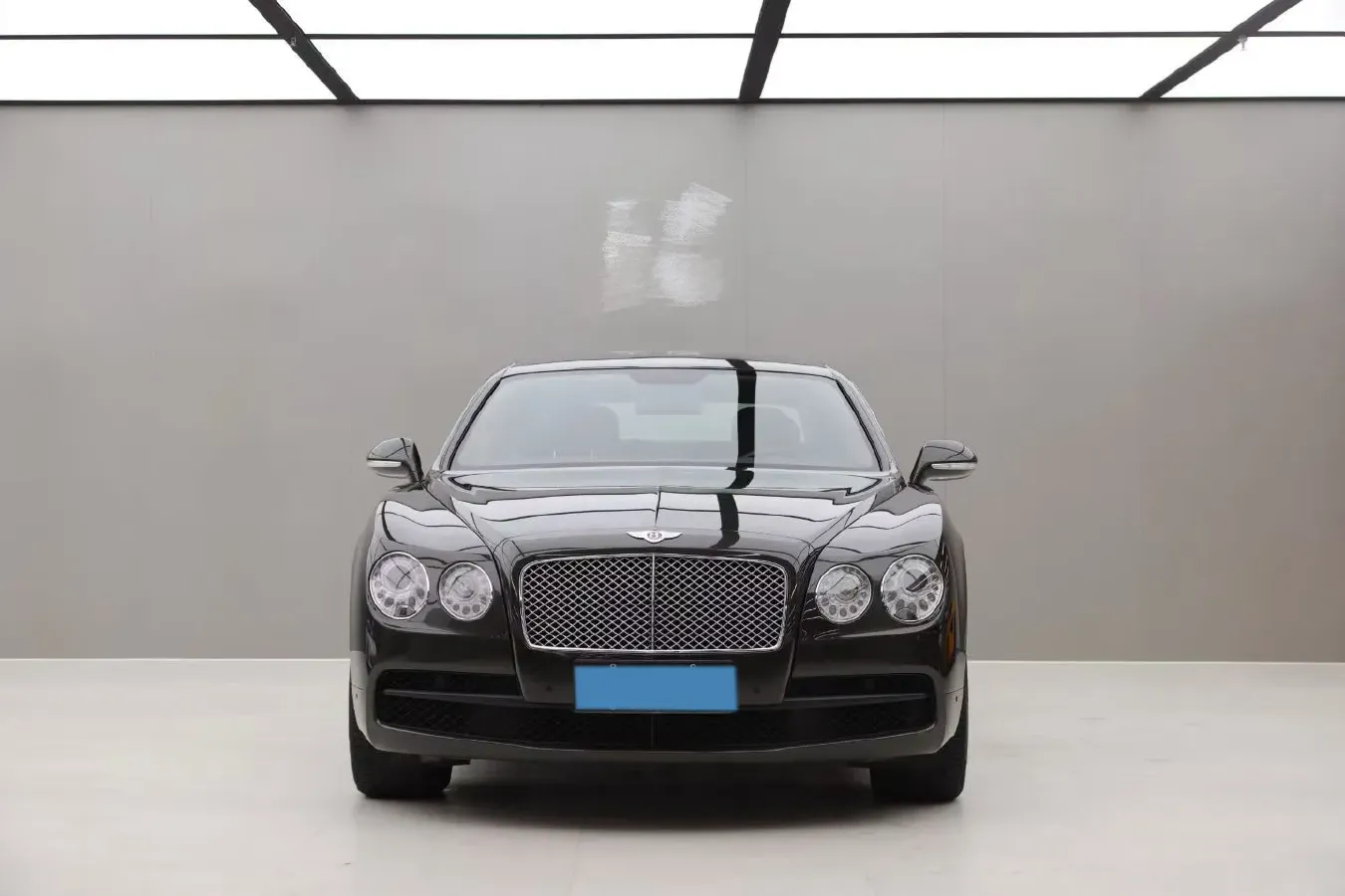 2017 Bentley Flying Spur 4.0T 507HP V8 8AT,autocango,china used car exporter,china ev exporter,chinese used car exporter,chinese used ev exporter