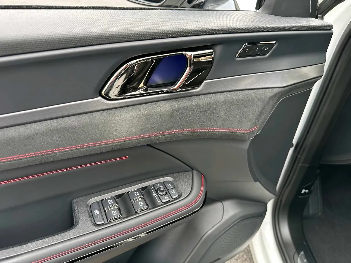 2021 LYNK&CO 01 2.0T 254HP L4 8AT,autocango,china used car exporter,china ev exporter,chinese used car exporter,chinese used ev exporter