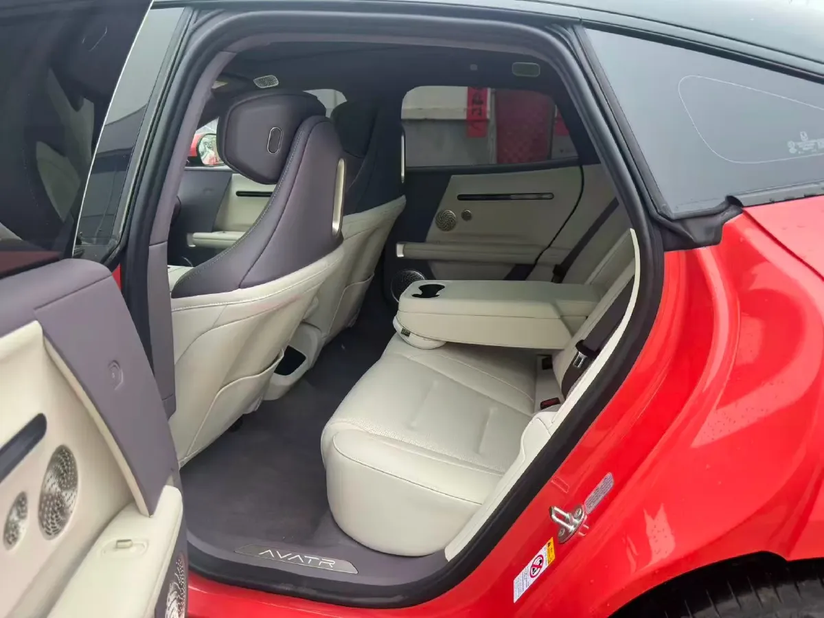 2025 Avatr 06 REEV 156HP REEV,autocango,china used car exporter,china ev exporter,chinese used car exporter,chinese used ev exporter