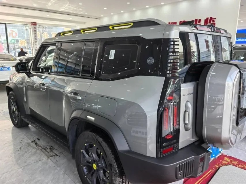 2023 Jetour Traveller 2.0T 254HP L4 7DCT,autocango,china used car exporter,china ev exporter,chinese used car exporter,chinese used ev exporter