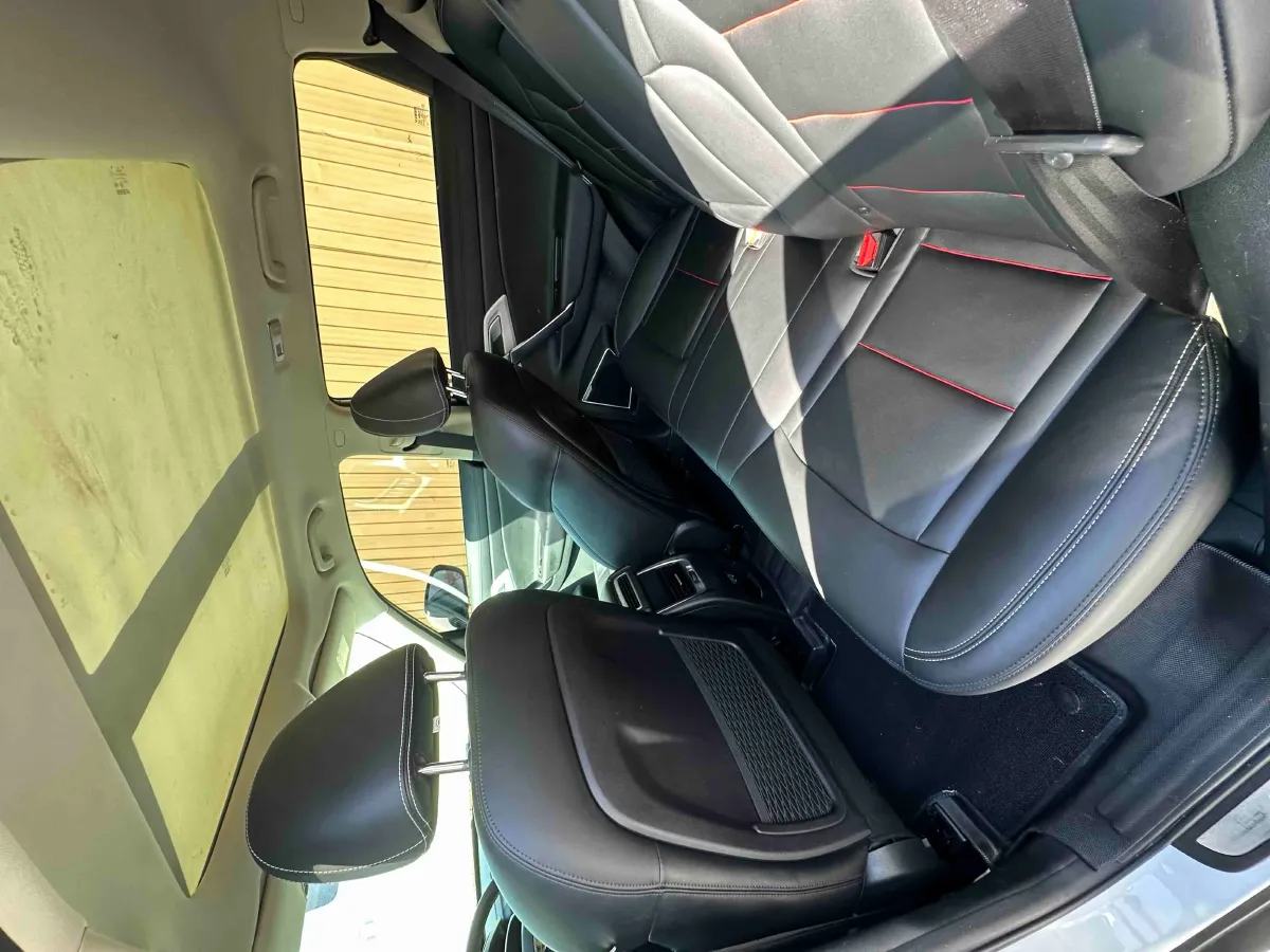 2020 Roewe i6 1.5T 169HP L4 7DCT,autocango,china used car exporter,china ev exporter,chinese used car exporter,chinese used ev exporter