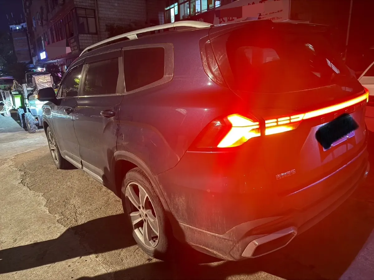 2023 Geely Okavango L 2.0T 218HP L4 7DCT,autocango,china used car exporter,china ev exporter,chinese used car exporter,chinese used ev exporter