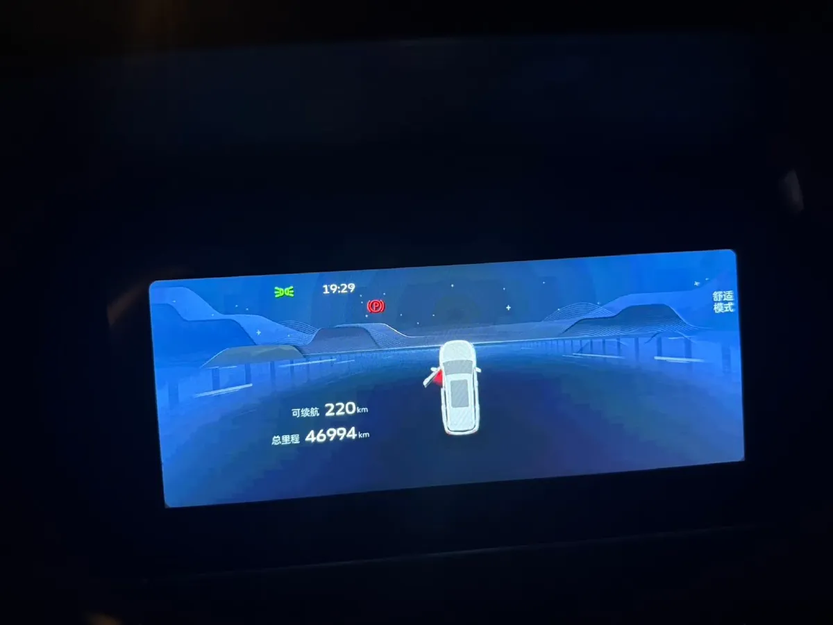 2023 Geely Okavango L 2.0T 218HP L4 7DCT,autocango,china used car exporter,china ev exporter,chinese used car exporter,chinese used ev exporter