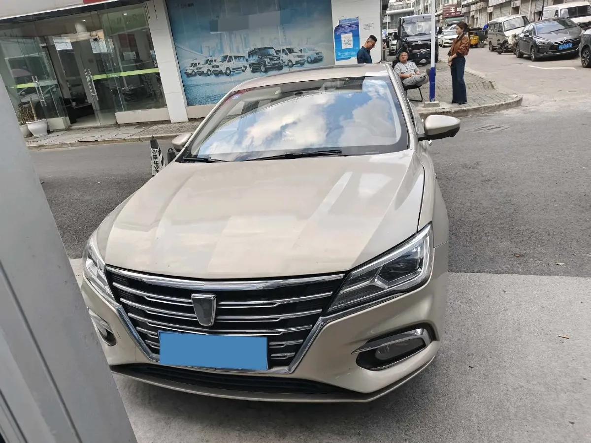 2019 Roewe i5 1.5L 120HP L4 CVT,autocango,china used car exporter,china ev exporter,chinese used car exporter,chinese used ev exporter