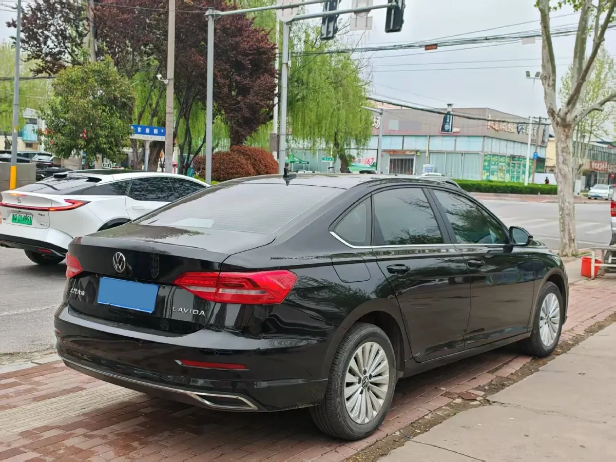 2021 Volkswagen Lavida 1.5L 113HP L4 6AT,autocango,china used car exporter,china ev exporter,chinese used car exporter,chinese used ev exporter