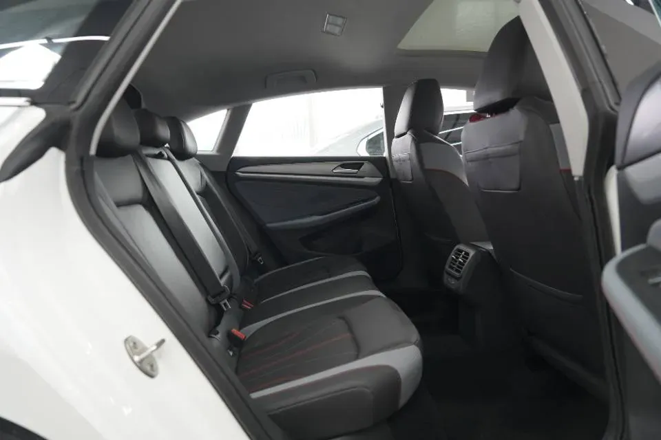 2024 Volkswagen Lamando 1.4T 150HP L4 7DCT,autocango,china used car exporter,china ev exporter,chinese used car exporter,chinese used ev exporter