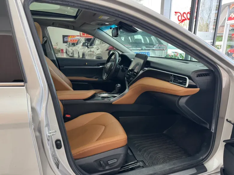 2021 Toyota Camry 2.5L 178HP L4 E-CVT Hybrid,autocango,china used car exporter,china ev exporter,chinese used car exporter,chinese used ev exporter