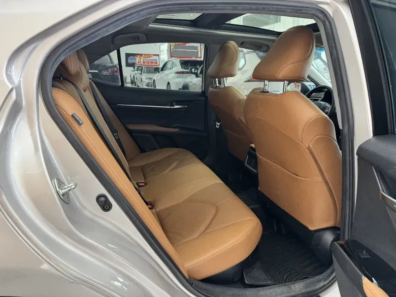 2021 Toyota Camry 2.5L 178HP L4 E-CVT Hybrid,autocango,china used car exporter,china ev exporter,chinese used car exporter,chinese used ev exporter