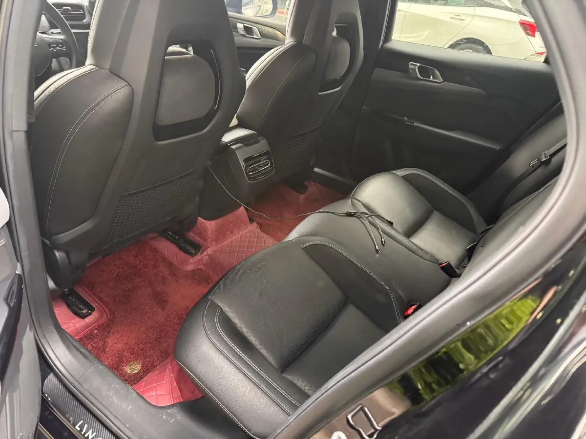 2021 LYNK&CO 03 2.0T 190HP L4 6AT,autocango,china used car exporter,china ev exporter,chinese used car exporter,chinese used ev exporter