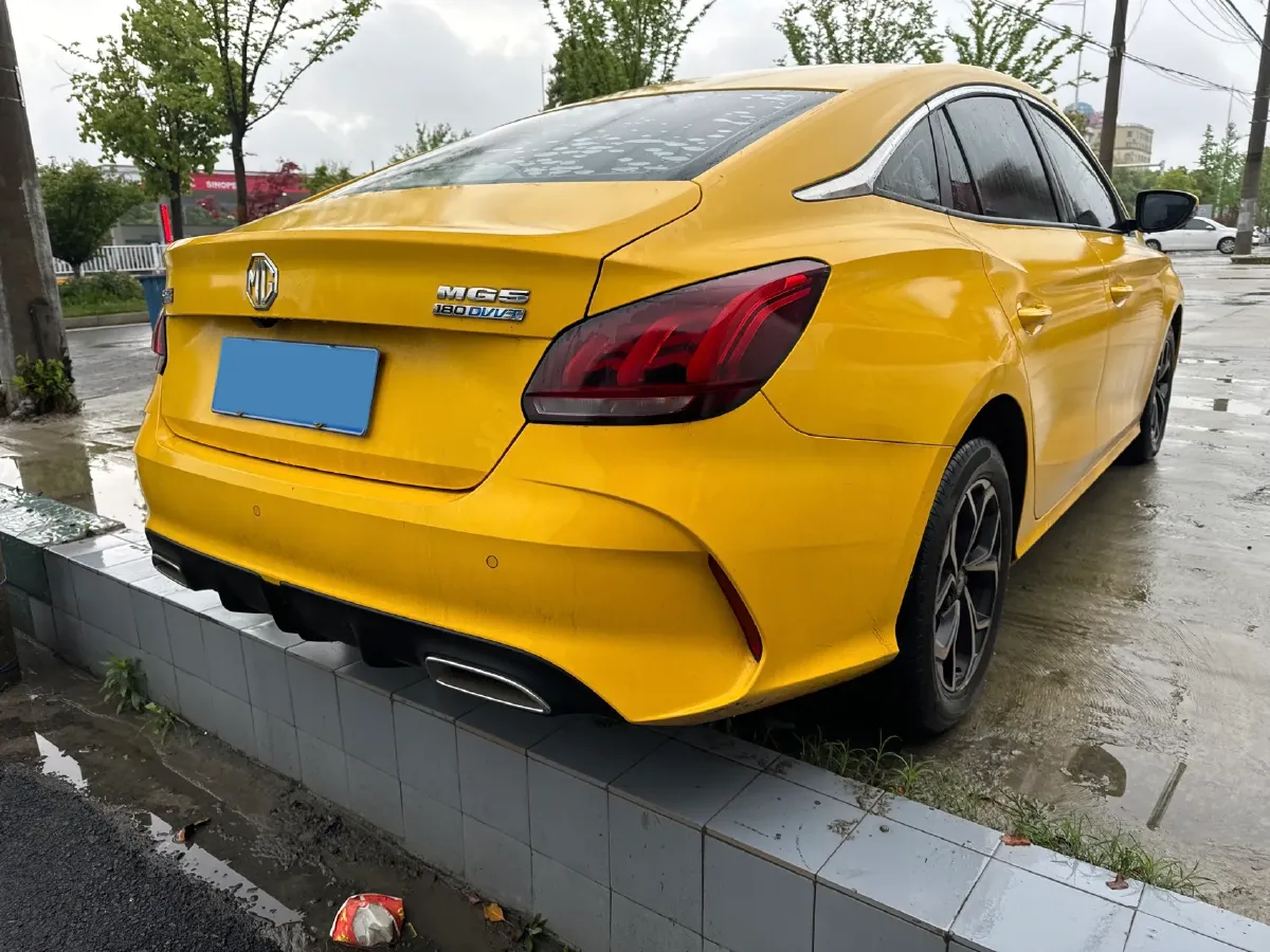 2021 MG 5 1.5L 120HP L4 CVT,autocango,china used car exporter,china ev exporter,chinese used car exporter,chinese used ev exporter