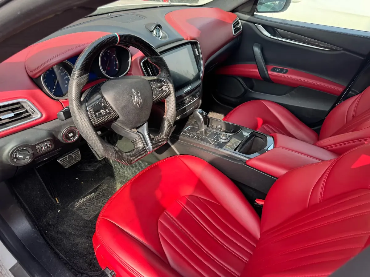 2018 Maserati Ghibli 3.0T 350HP V6 8AT,autocango,china used car exporter,china ev exporter,chinese used car exporter,chinese used ev exporter