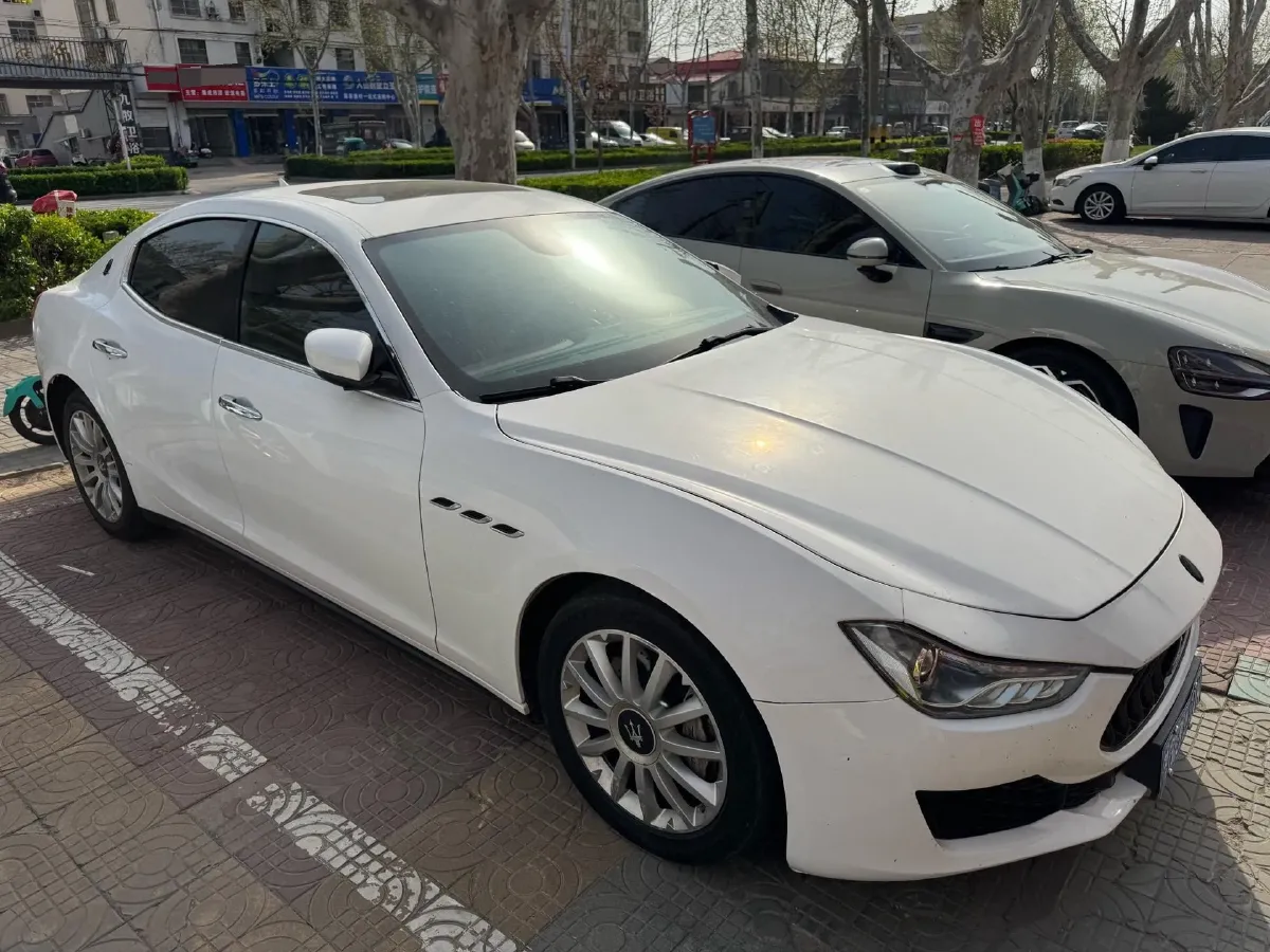 2018 Maserati Ghibli 3.0T 350HP V6 8AT,autocango,china used car exporter,china ev exporter,chinese used car exporter,chinese used ev exporter