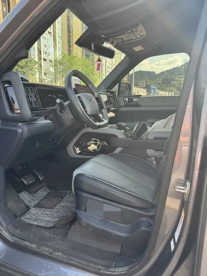 2023 FangChengBao Bao 5 1.5T 194HP L4 E-CVT PHEV 31.8KWH,autocango,china used car exporter,china ev exporter,chinese used car exporter,chinese used ev exporter