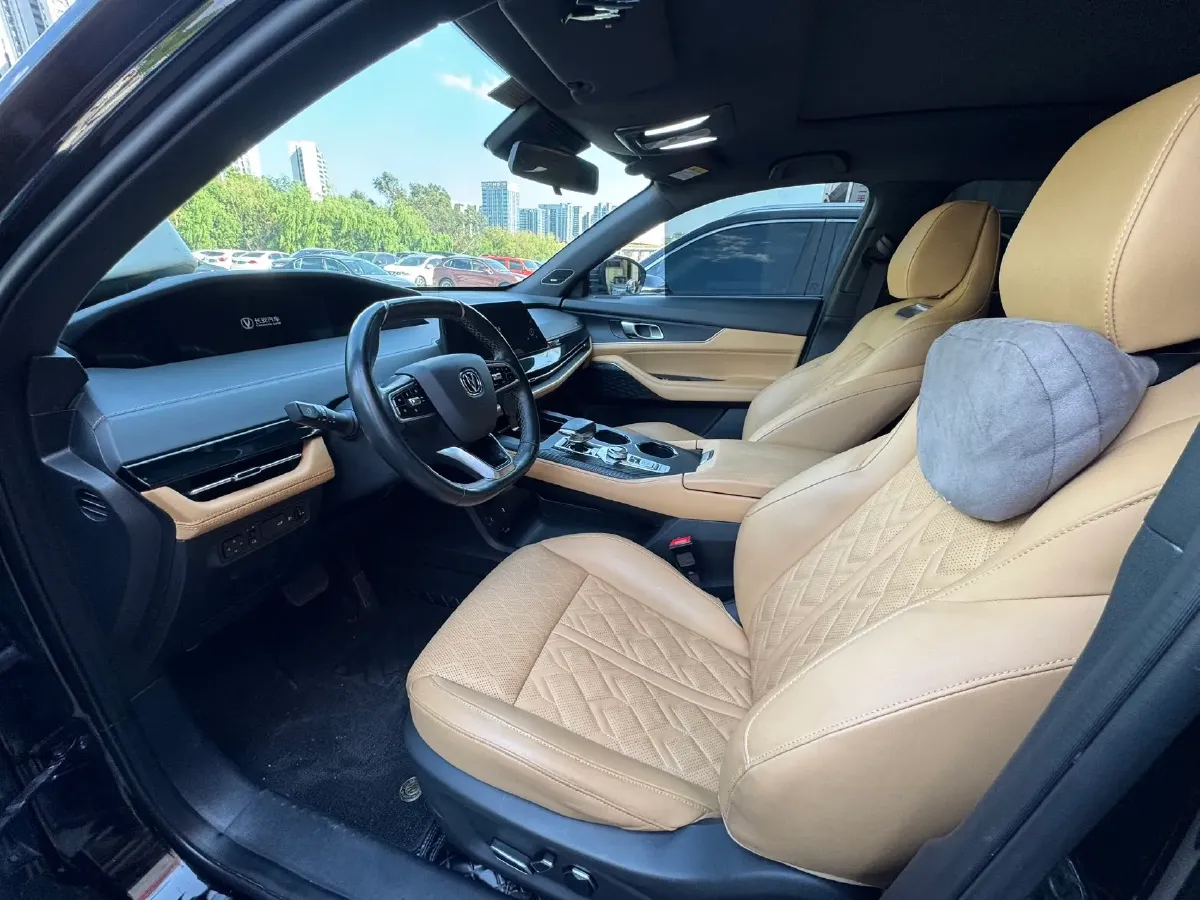 2021 ChangAn UNI-K 2.0T 233HP L4 8AT,autocango,china used car exporter,china ev exporter,chinese used car exporter,chinese used ev exporter