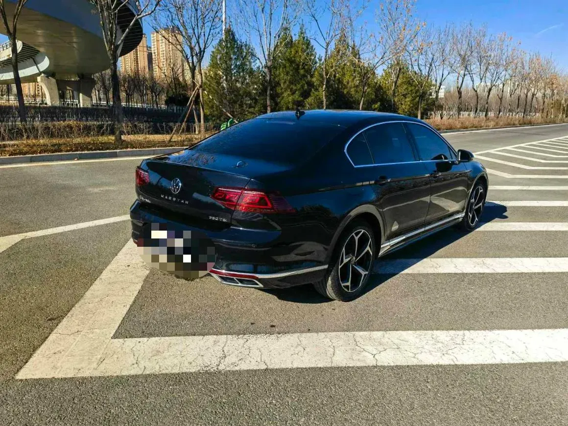 2023 Volkswagen Magotan 2.0T 186HP L4 7DCT,autocango,china used car exporter,china ev exporter,chinese used car exporter,chinese used ev exporter