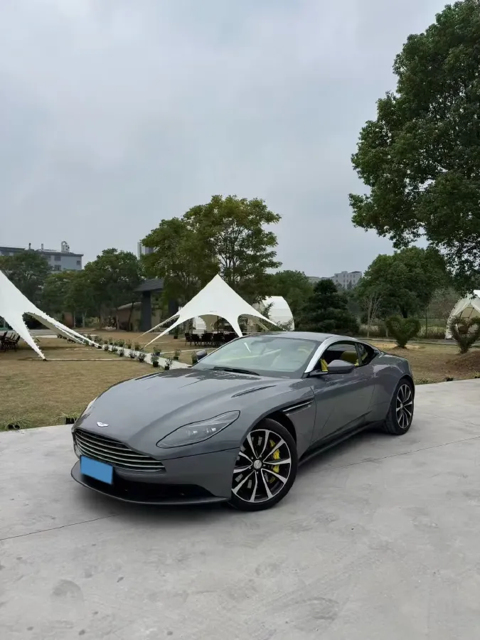 2020 Aston Martin DB11 4.0T 510HP V8 8AT,autocango,china used car exporter,china ev exporter,chinese used car exporter,chinese used ev exporter