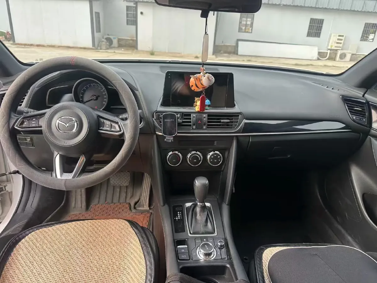 2021 Mazda CX-4 2.0L 158HP L4 6AT,autocango,china used car exporter,china ev exporter,chinese used car exporter,chinese used ev exporter