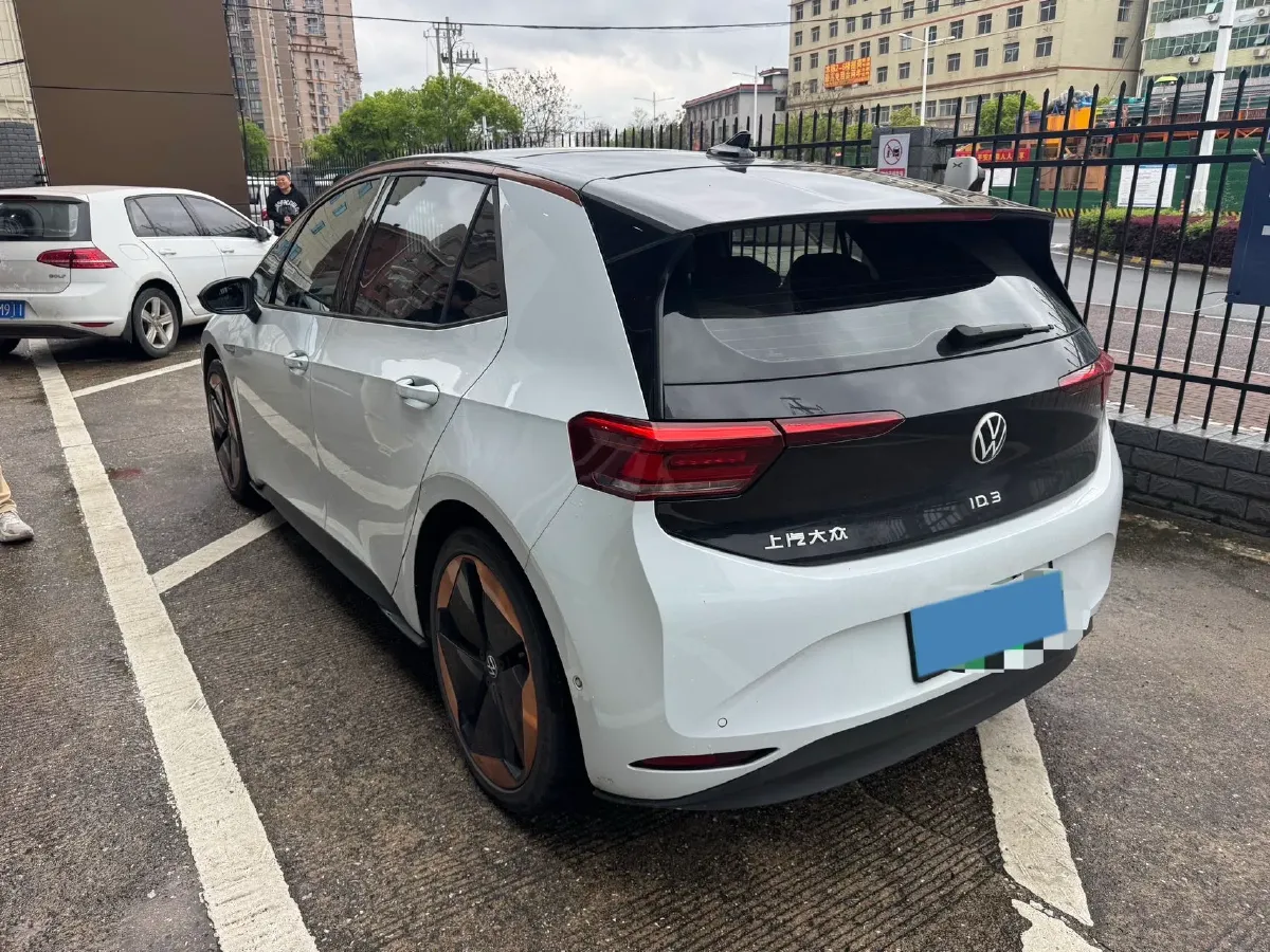 2022 Volkswagen ID.3 BEV 57.3KWH,autocango,china used car exporter,china ev exporter,chinese used car exporter,chinese used ev exporter