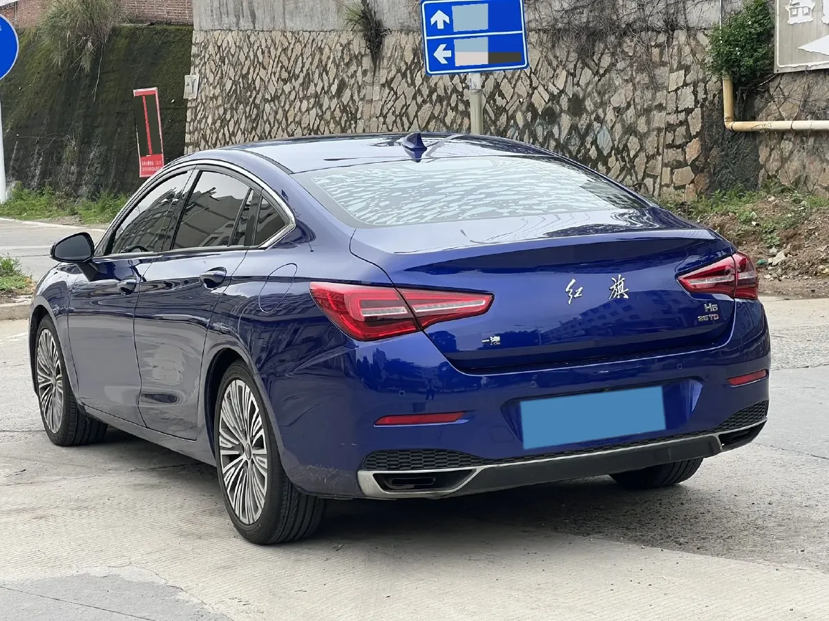 2020 HongQi H5 1.8T 197HP L4 6AT,autocango,china used car exporter,china ev exporter,chinese used car exporter,chinese used ev exporter