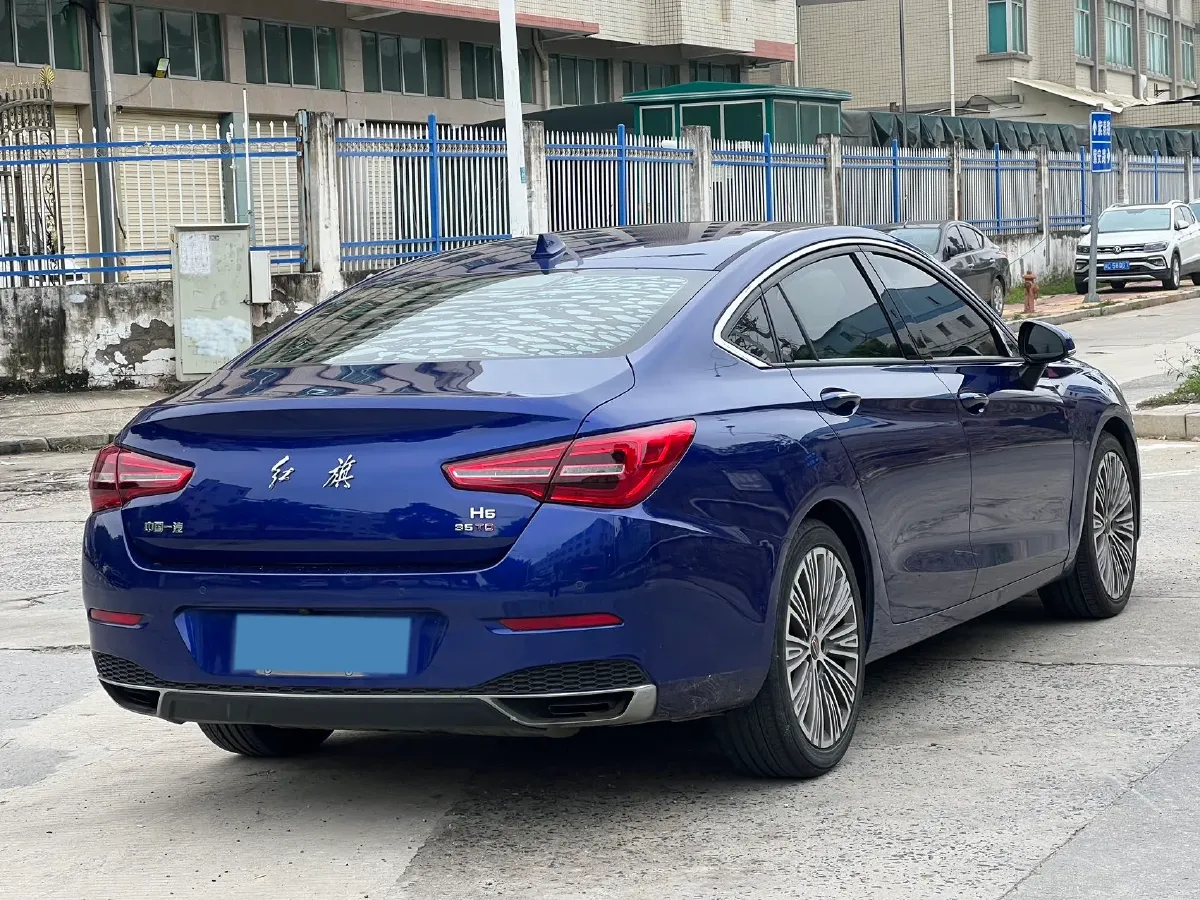 2020 HongQi H5 1.8T 197HP L4 6AT,autocango,china used car exporter,china ev exporter,chinese used car exporter,chinese used ev exporter