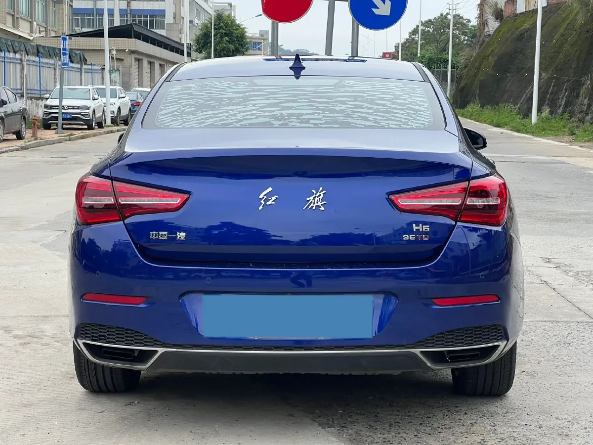 2020 HongQi H5 1.8T 197HP L4 6AT,autocango,china used car exporter,china ev exporter,chinese used car exporter,chinese used ev exporter