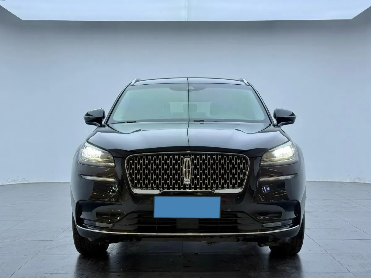 2021 Lincoln Corsair 2.0T 245HP L4 8AT,autocango,china used car exporter,china ev exporter,chinese used car exporter,chinese used ev exporter