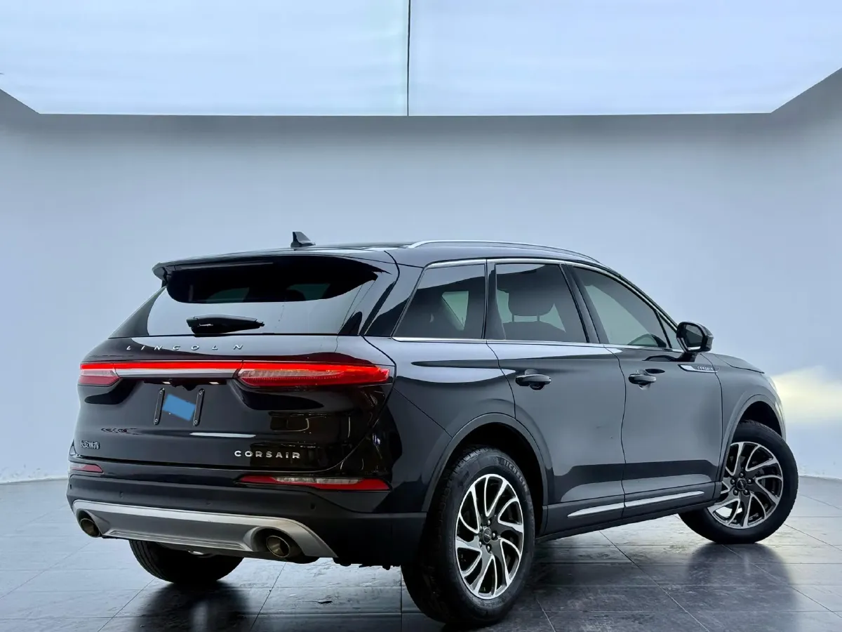 2021 Lincoln Corsair 2.0T 245HP L4 8AT,autocango,china used car exporter,china ev exporter,chinese used car exporter,chinese used ev exporter