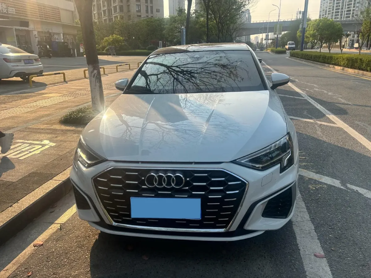 2023 Audi A3 1.4T 150HP L4 7DCT,autocango,china used car exporter,china ev exporter,chinese used car exporter,chinese used ev exporter